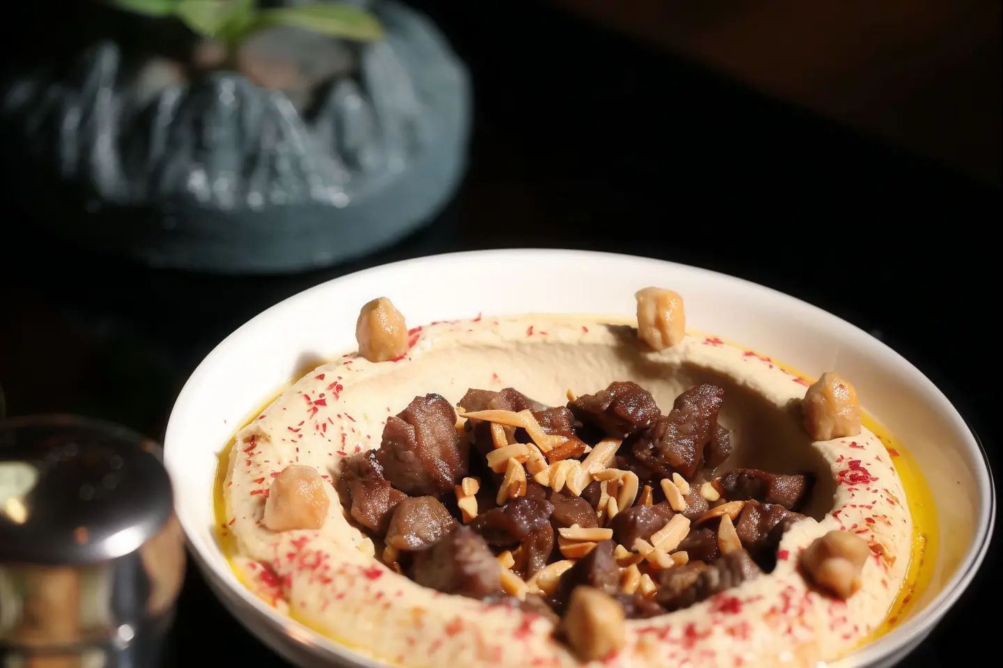 Hummus With Meat
