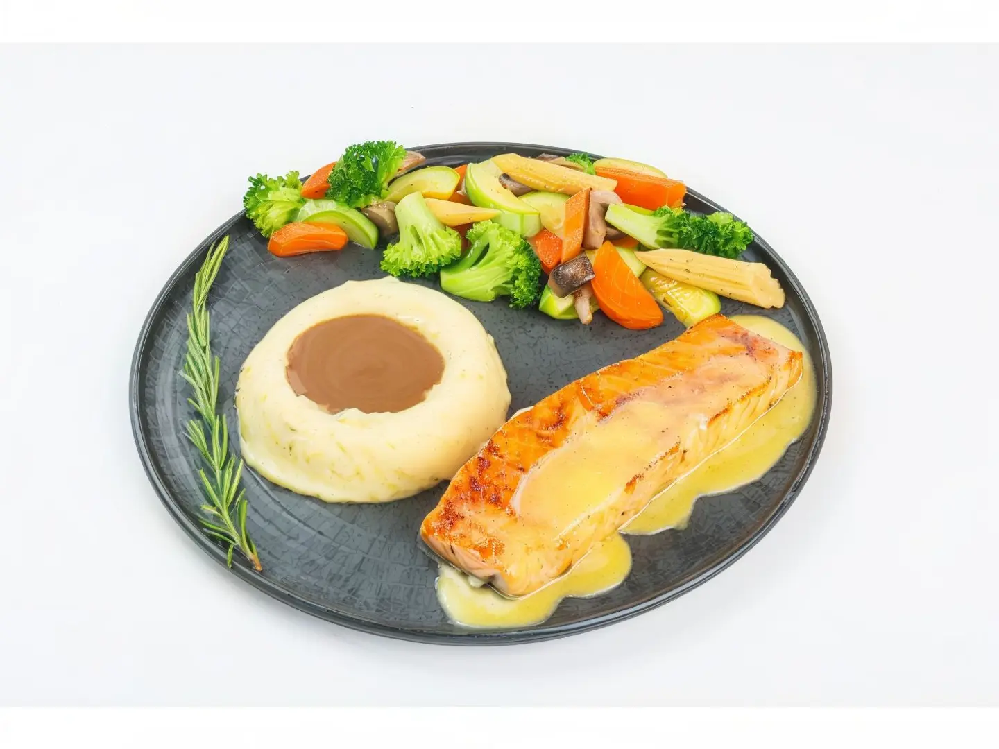 Grilled Salmon With Butter Lemon Sauce