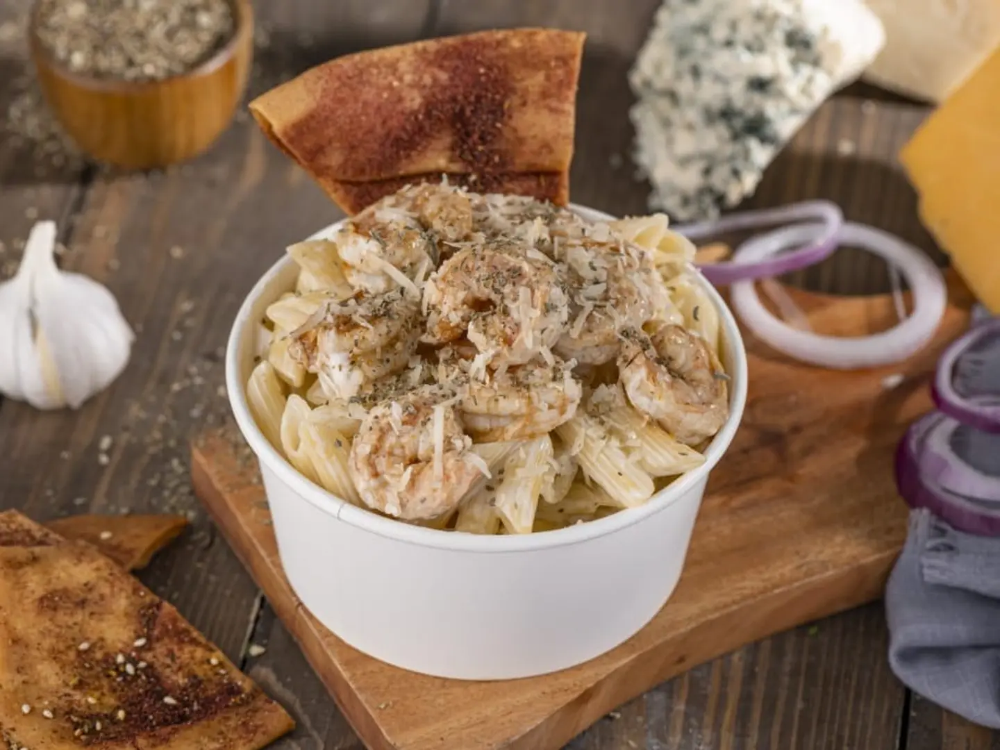 باستا سالمون مع شرمبو