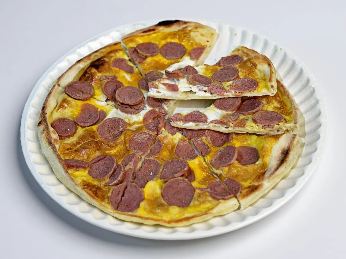 بيض مع نقانق