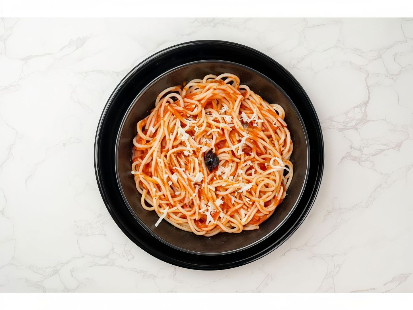 Plain Spaghetti With Red Sauce