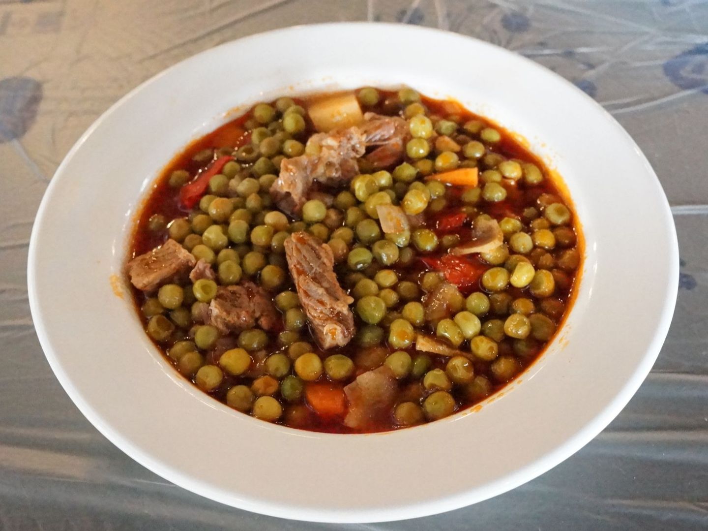 Pea Wi̇th Meat