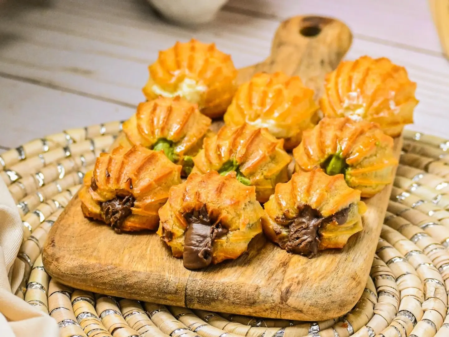 بلح الشام المشوي بحشوات مشكلة