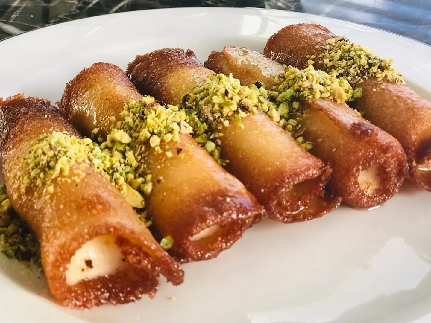 أصابع جبن بالنستلة