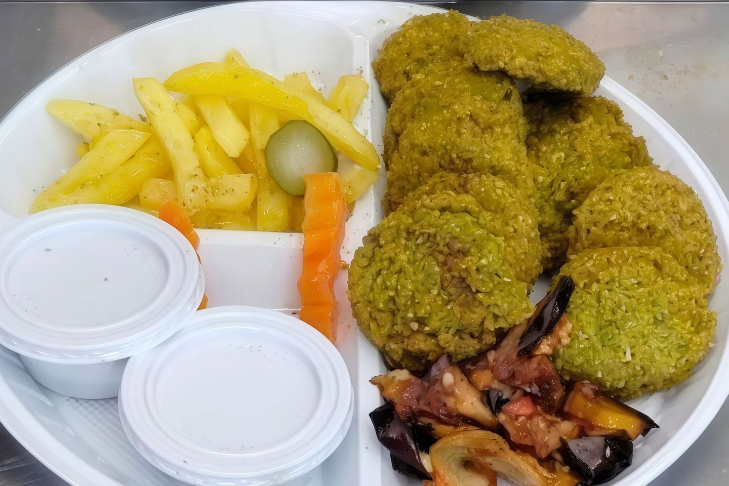 طبق مشكل فلافل