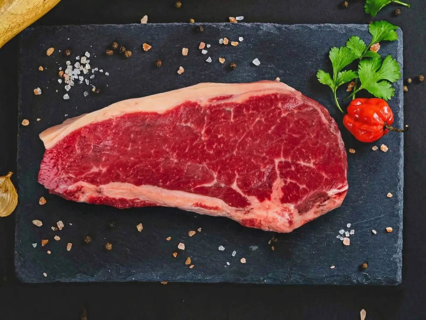 Striploin Steak 1 Kg