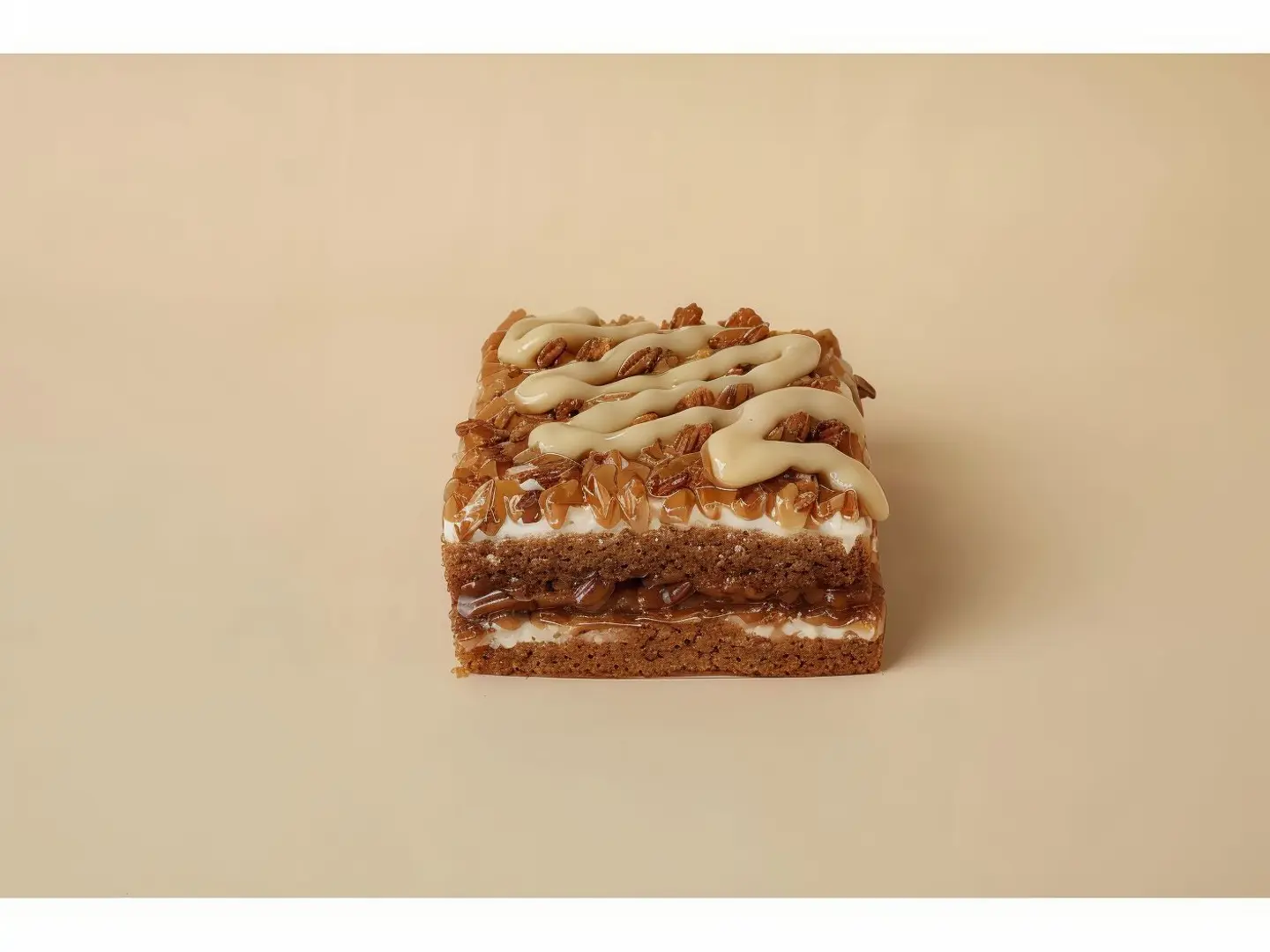 كيكة التمر والبيكان