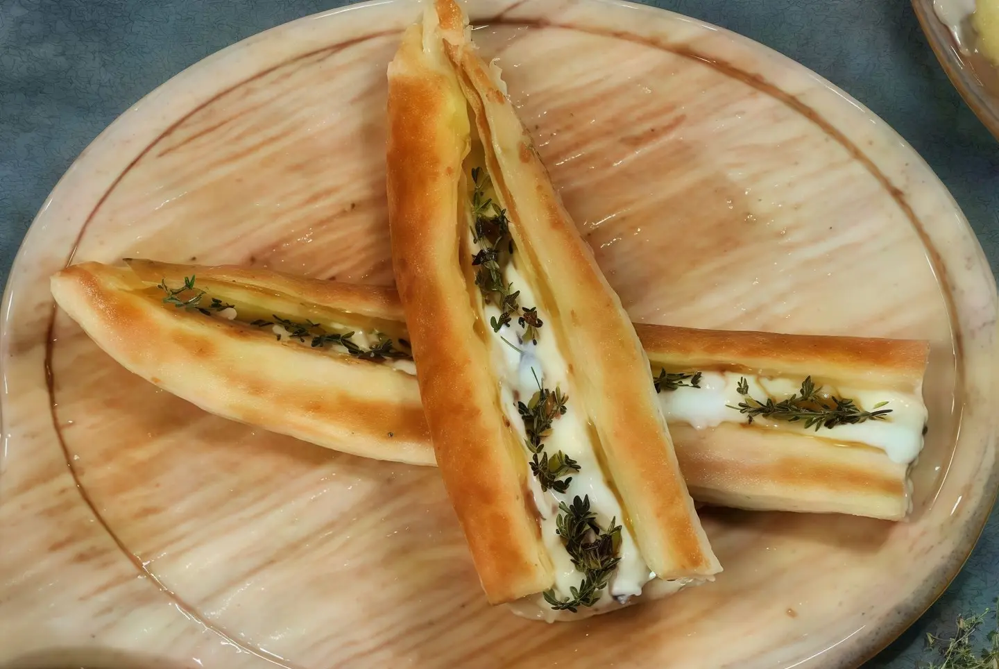 لبنة بالزعتر