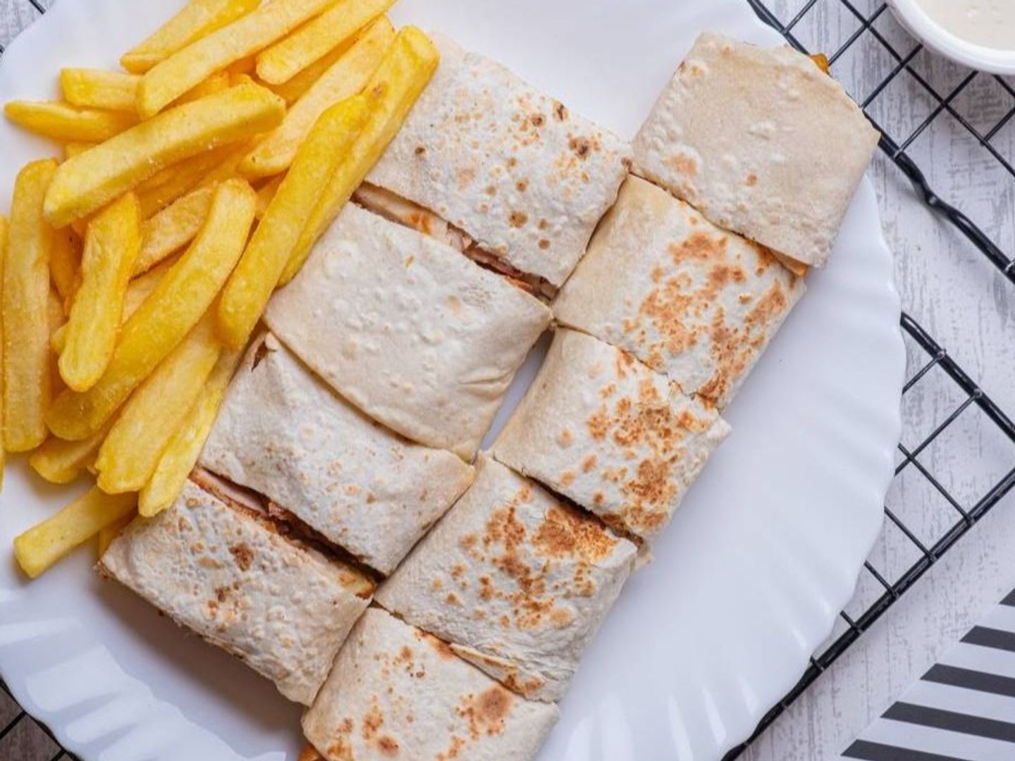 Abu Arab Double Shawarma Box