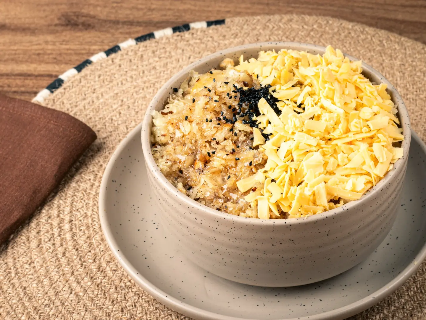 Areekah With Cream And Honey