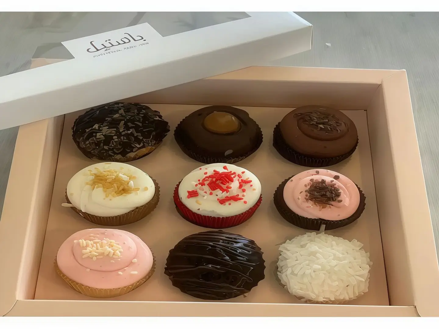 بوكس كب كيك 9 قطع