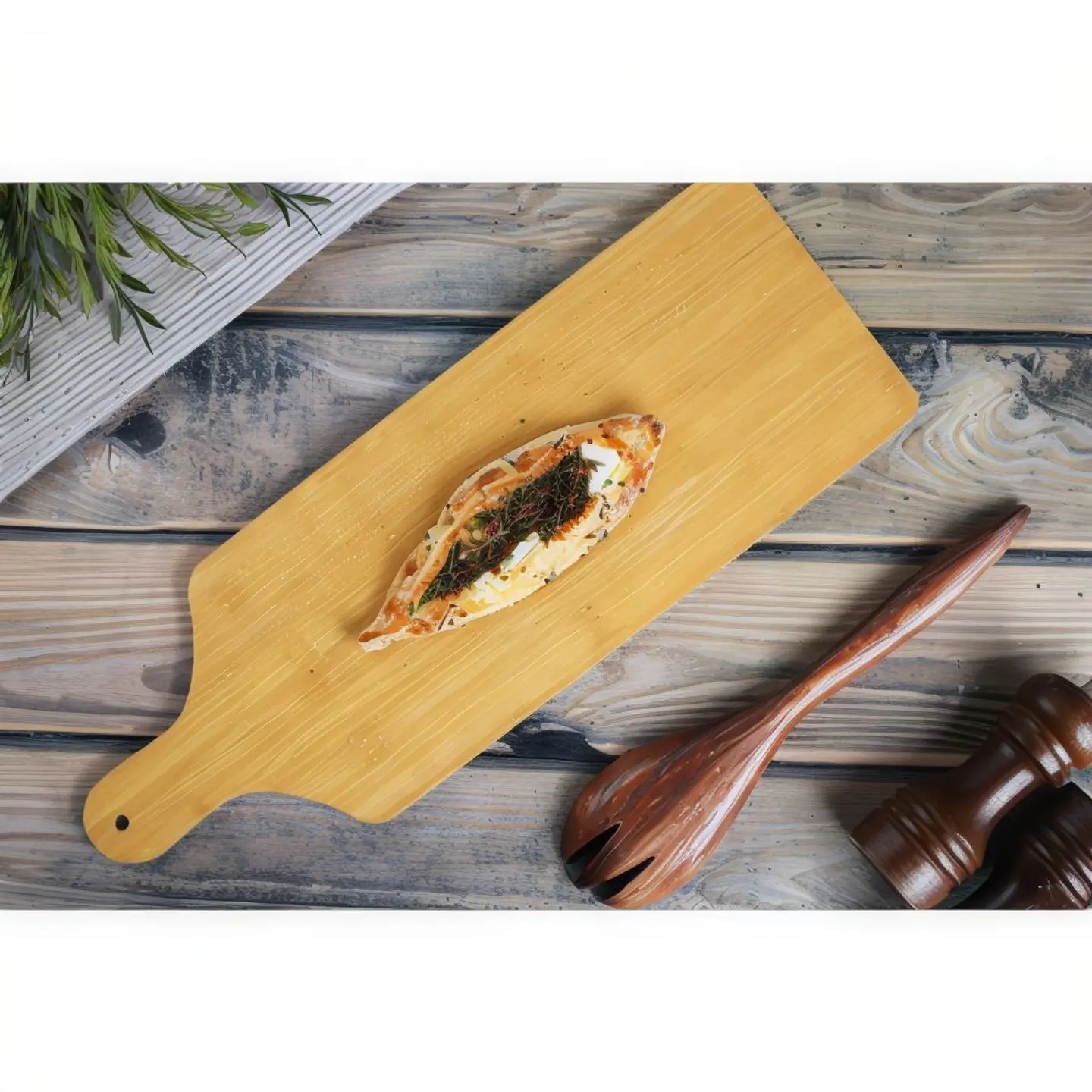 Pie Shami Thyme Labneh