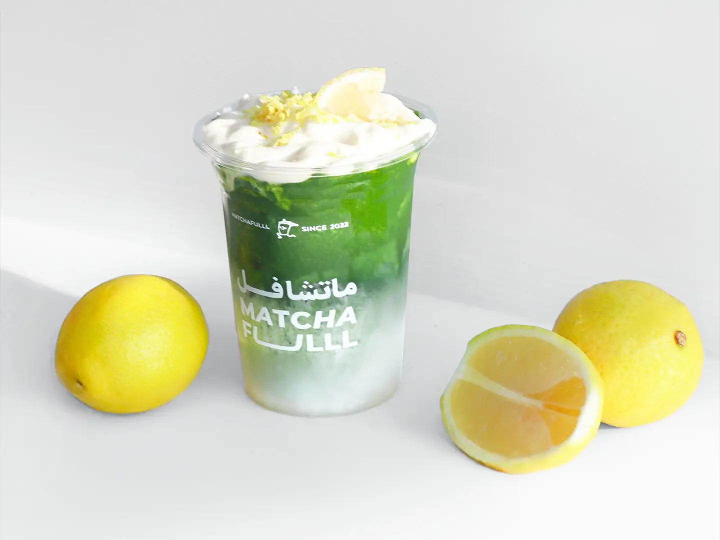 ماتشا لاتيه بالليمون