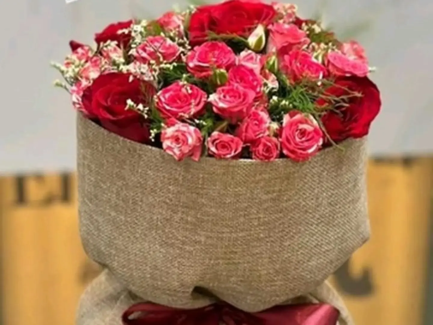 Baby Rose & Red Rose Mix Bouquet 001