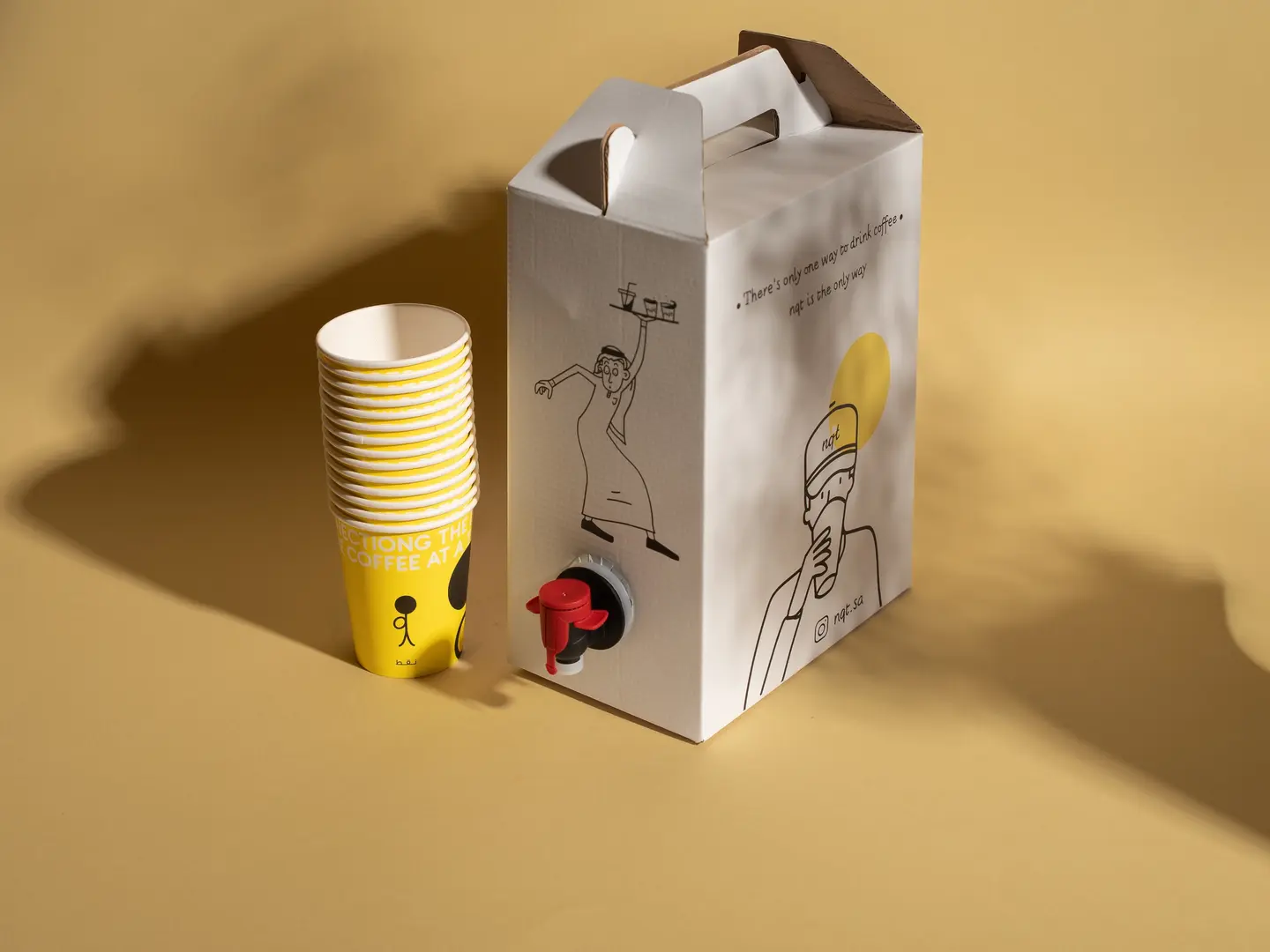 حافظة قهوة ٢ لتر