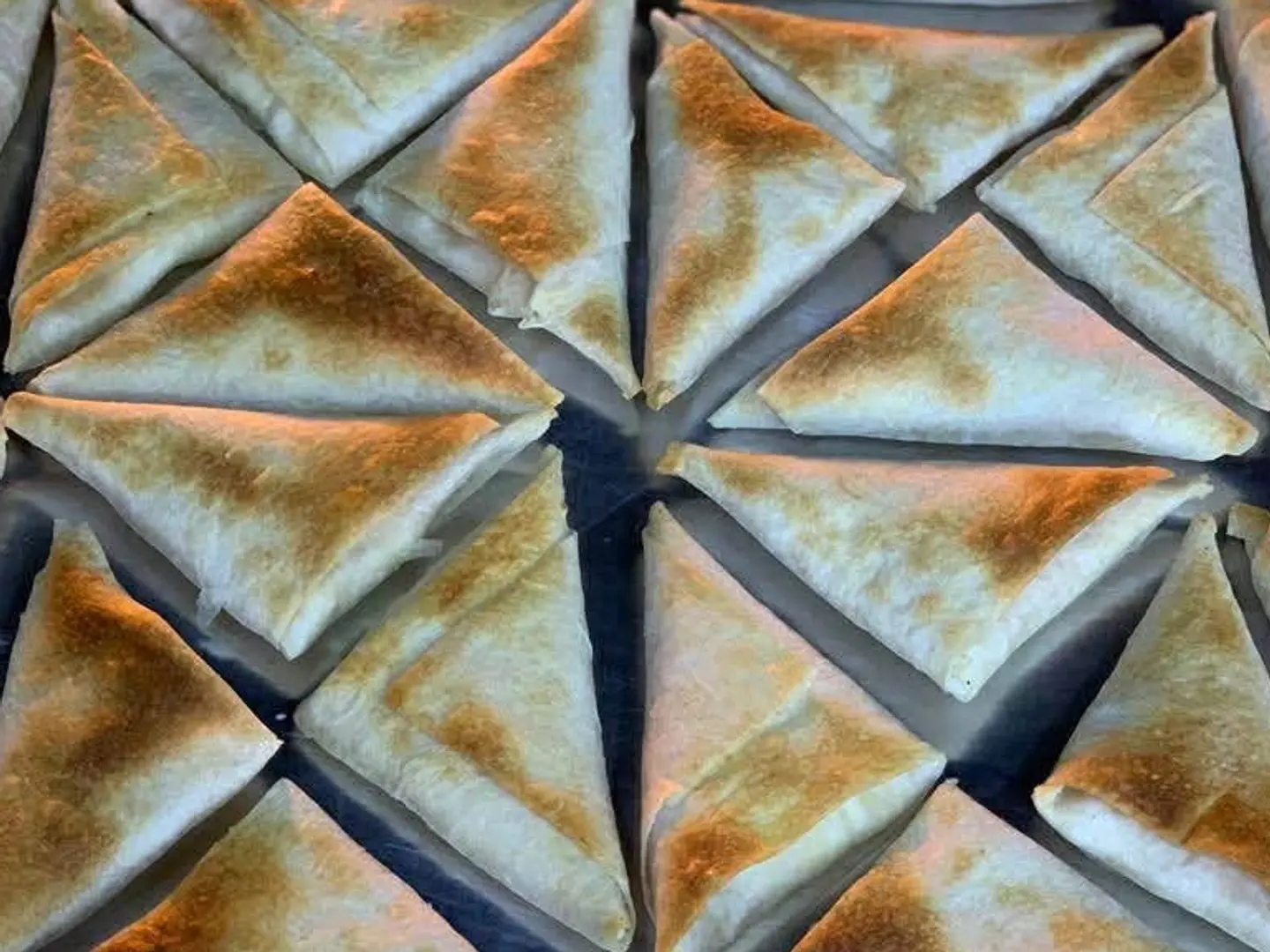 سمبوسة مرتديلا