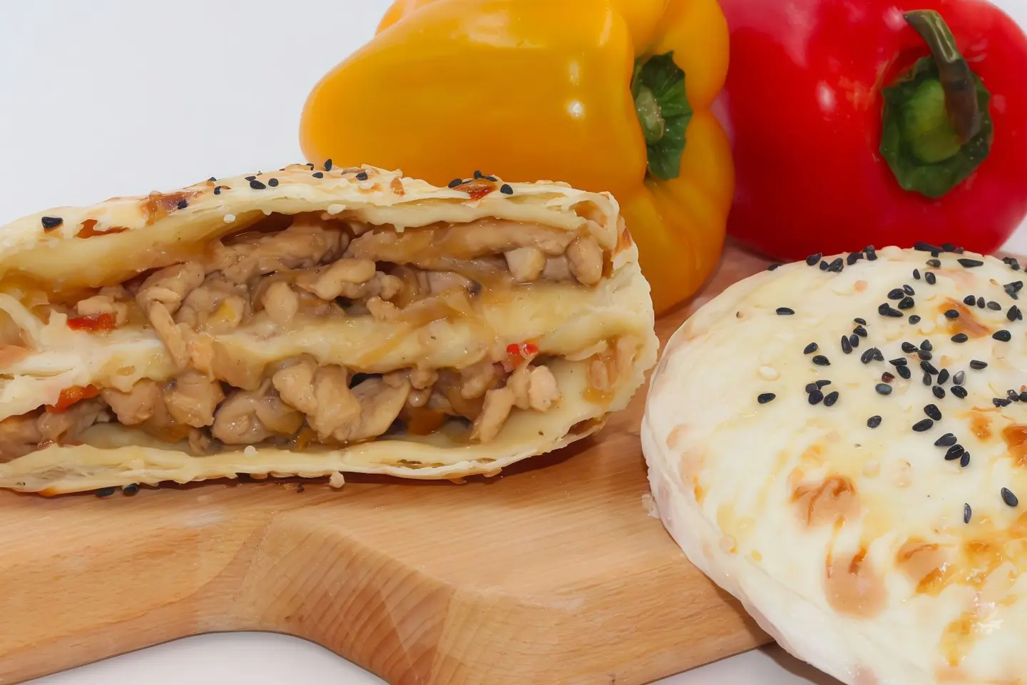 Chicken With Chees Pie