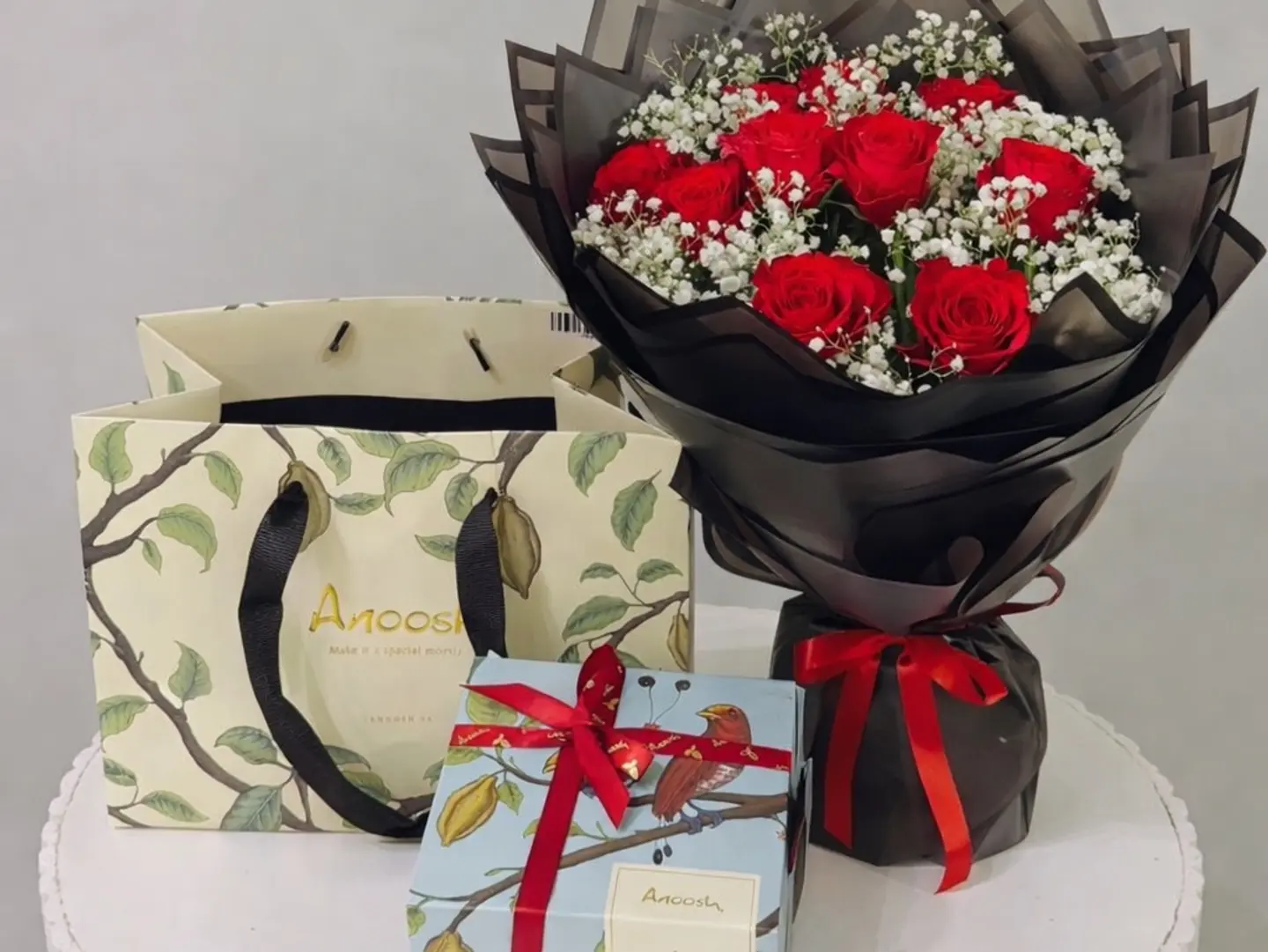 Anoosh Chocolate With Red Rose