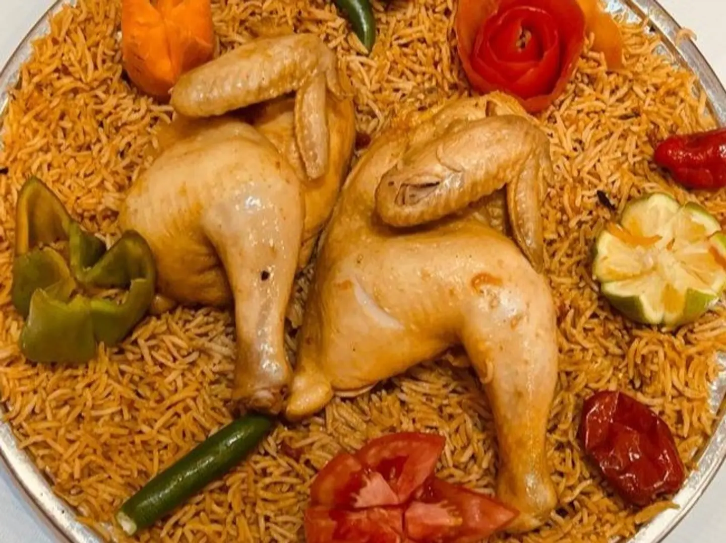 حبه دجاج مضغوط