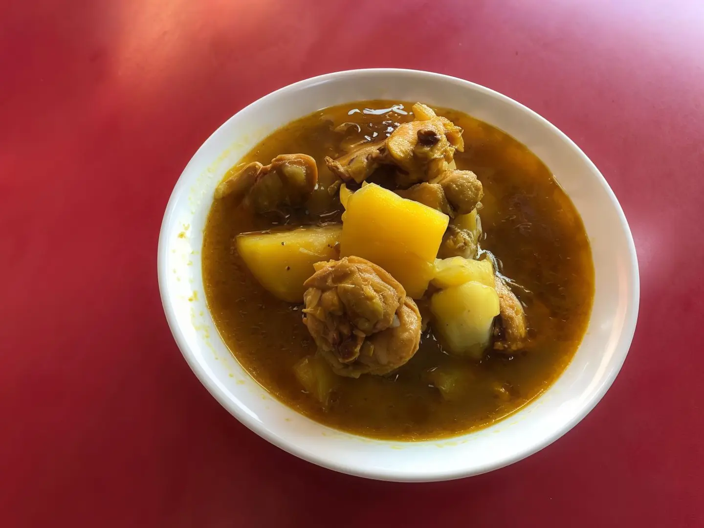 إيدام دجاج بالبطاطس