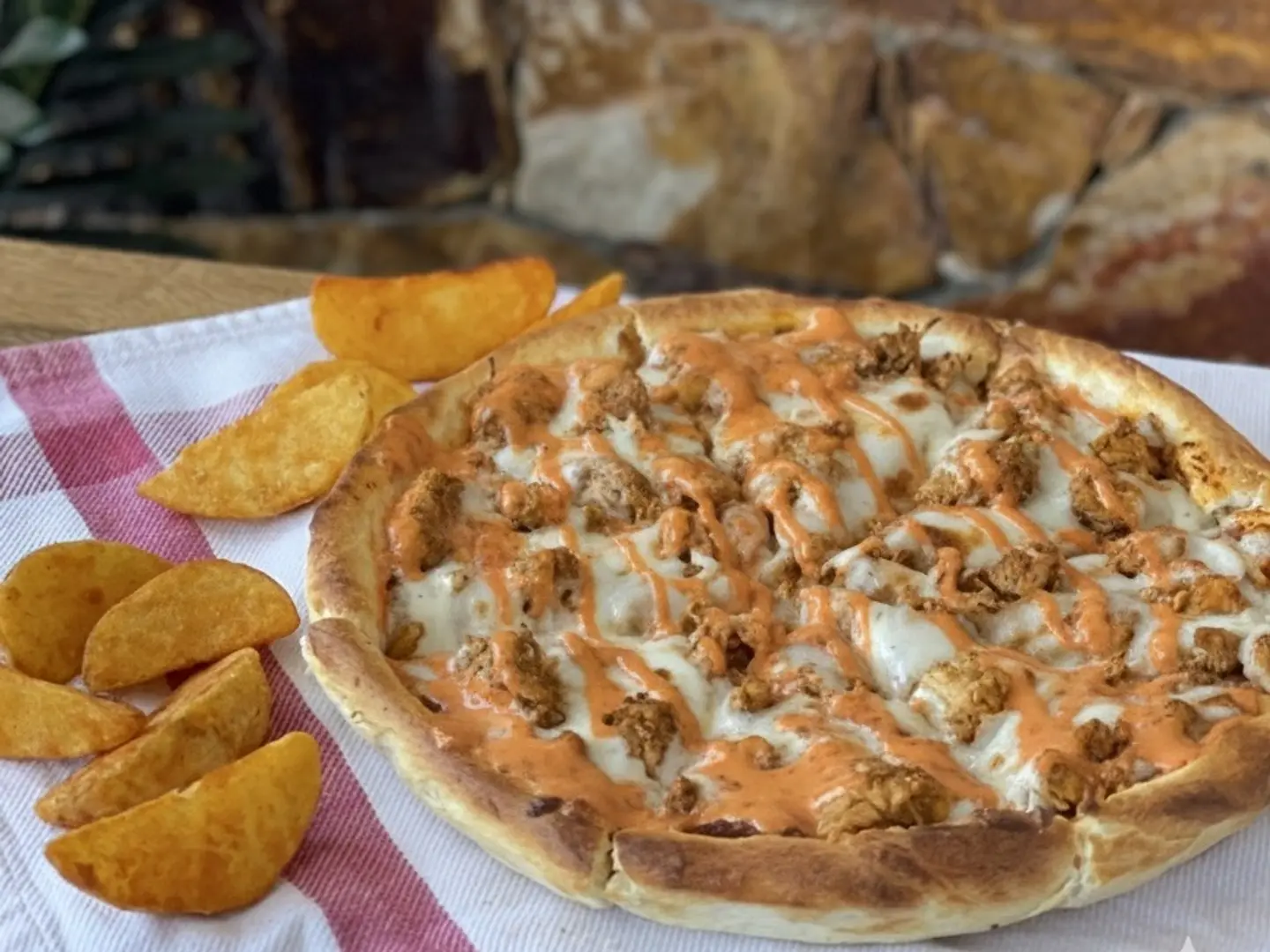 بيتزا داينميت