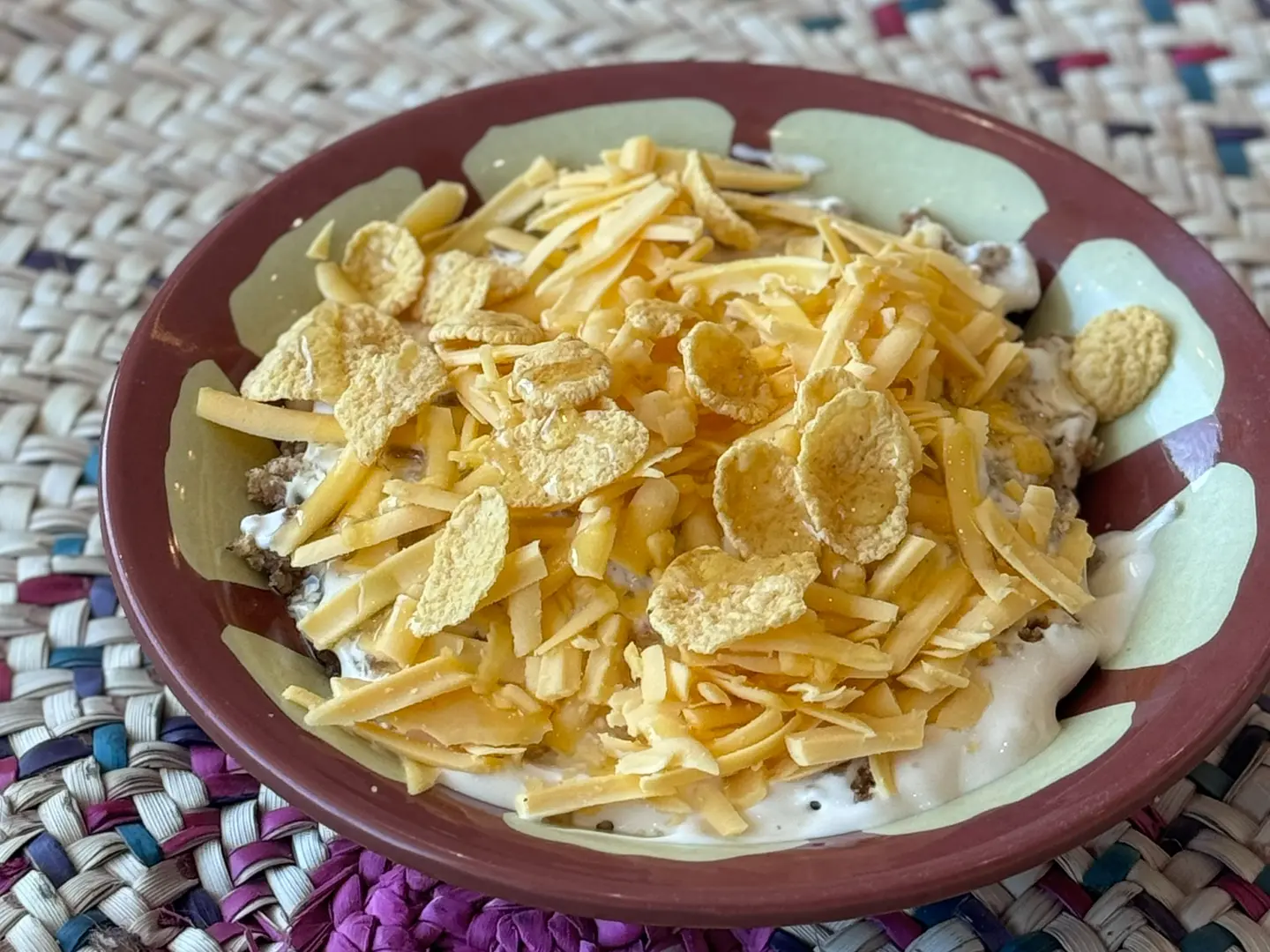 فتة قشطة عسل جبنة