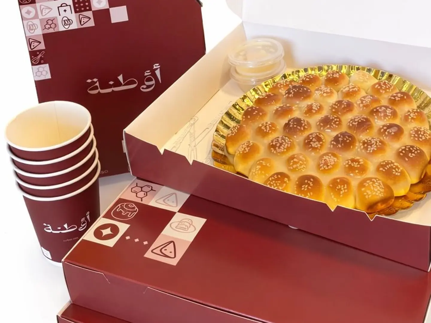 ثلاث بوكسات خلية مع جيك قهوة