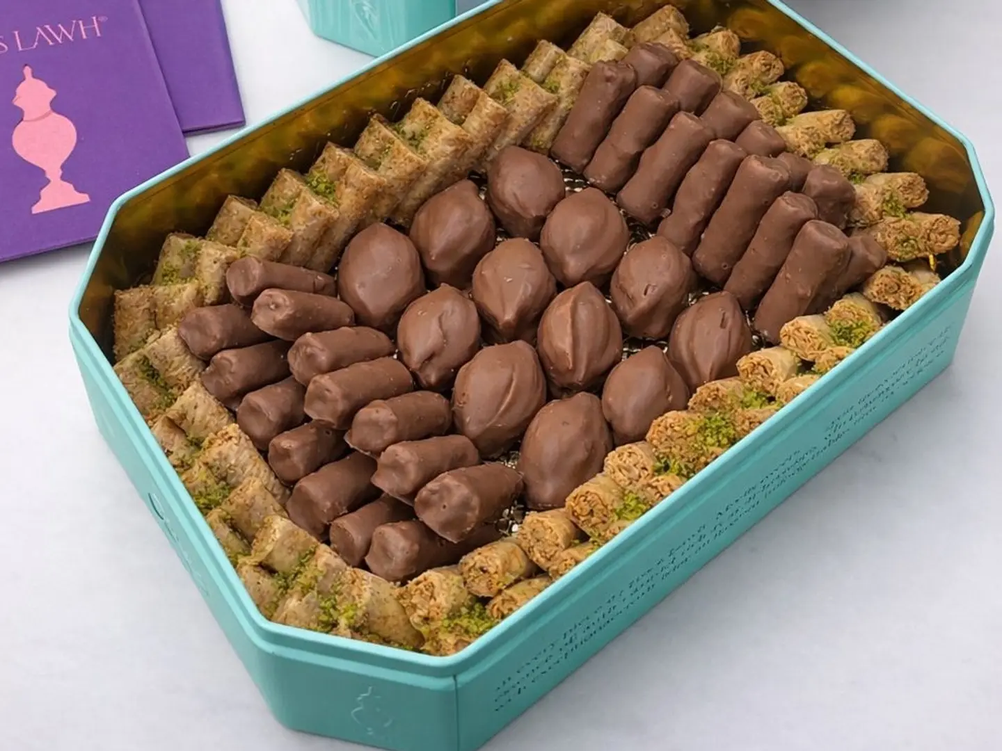 Eid Box Pistachio Chocolate