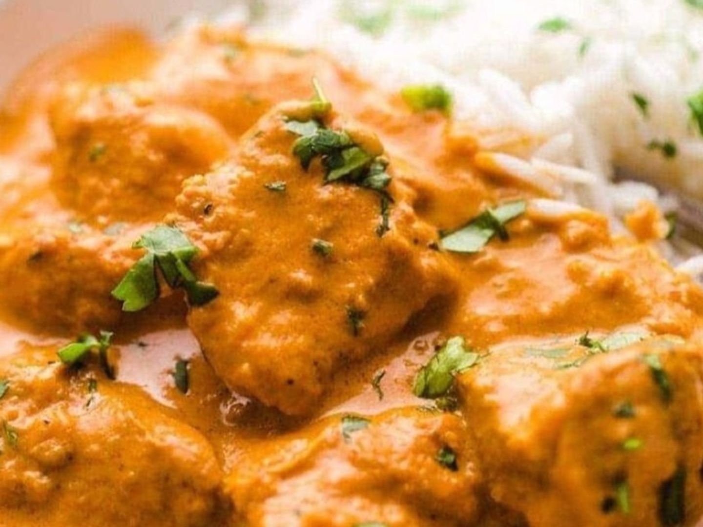 رز ابيض + دجاج زبده