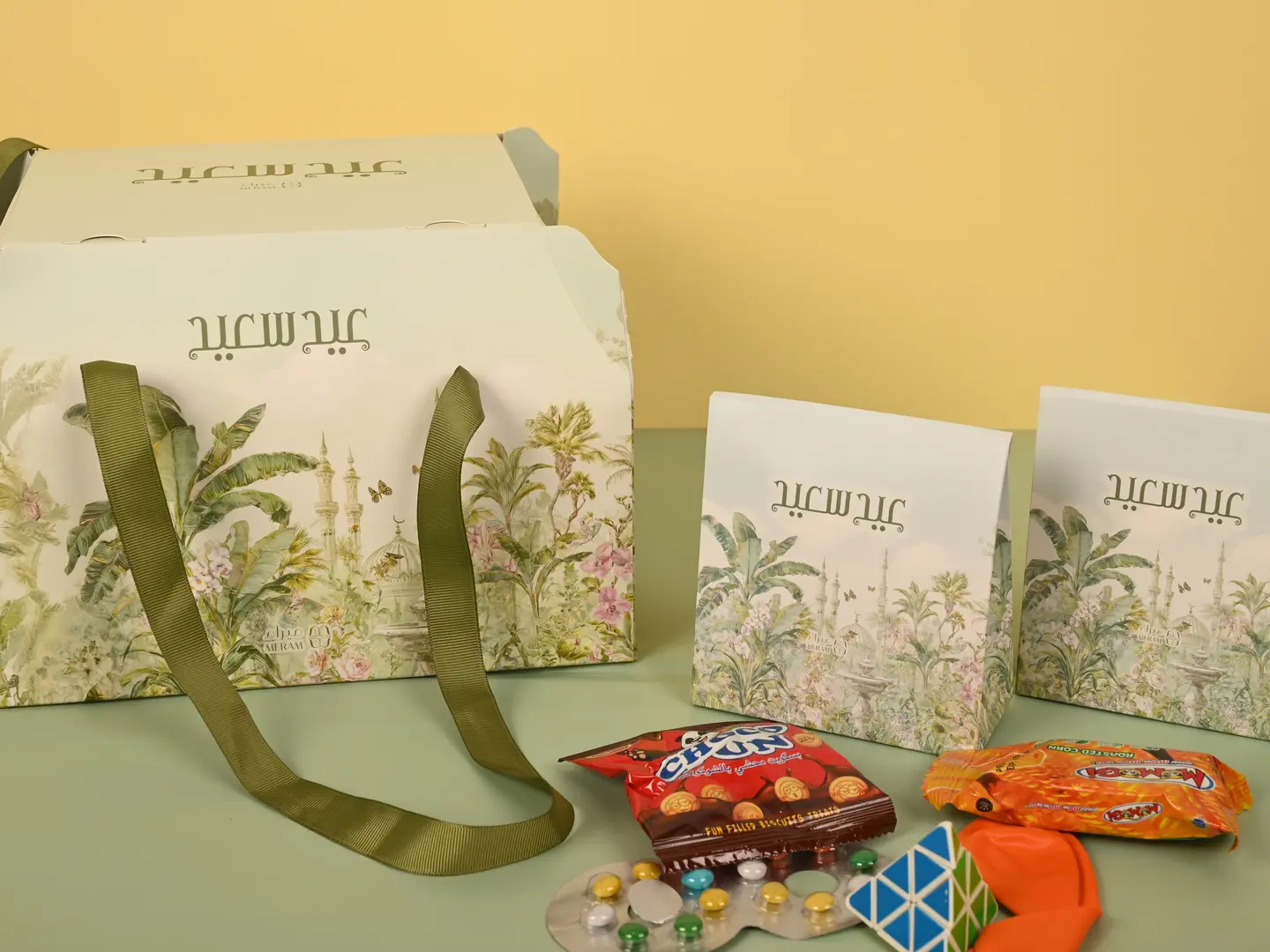 Palm Tree Themed Eid Giveaway Sets