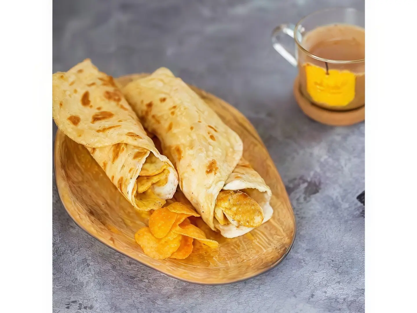 فطيرة مشكل مع بطاطس عمان