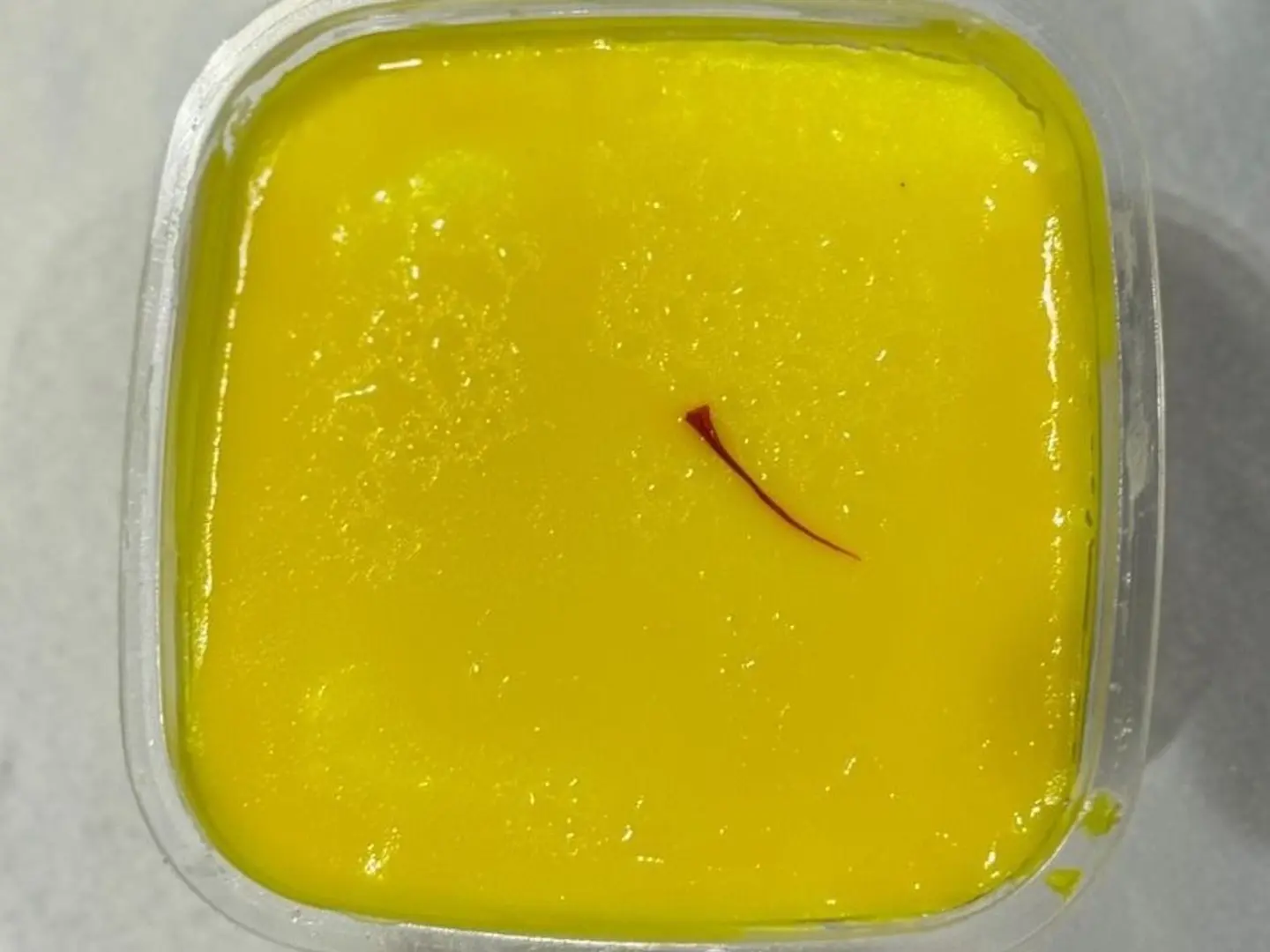 كيكة الزعفران
