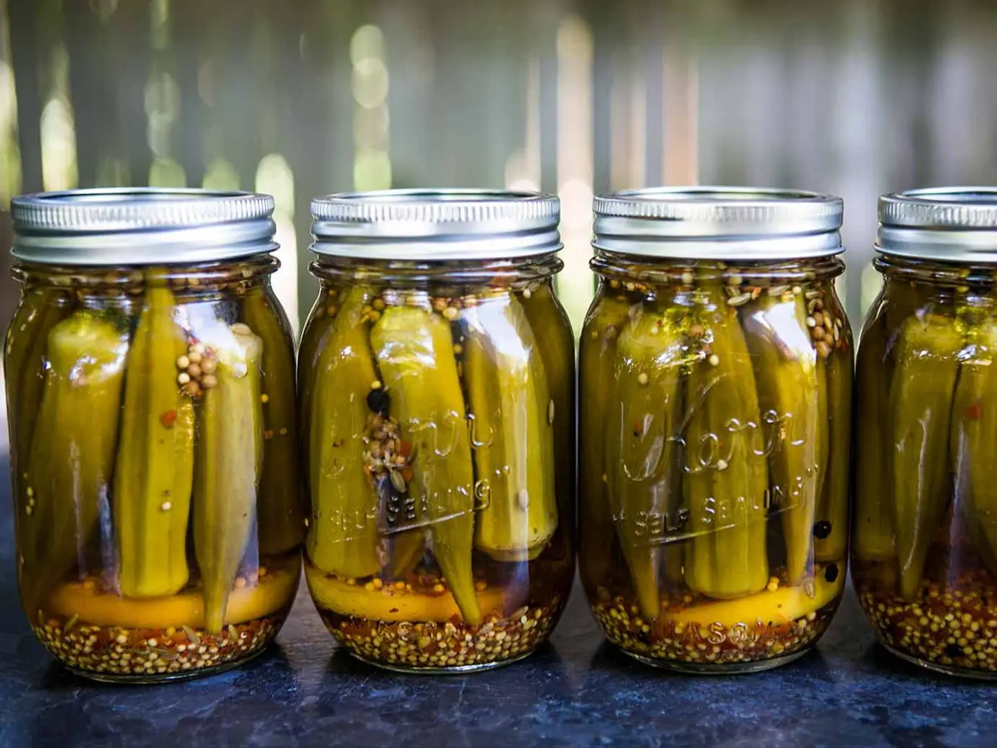 Hamburger Dill Pickles