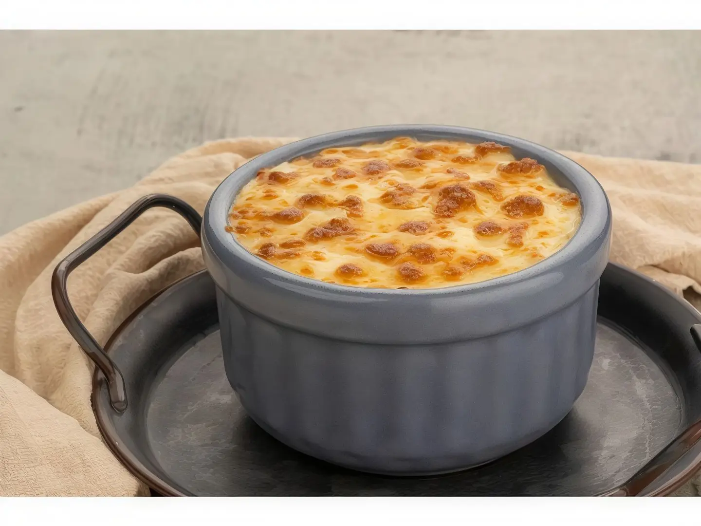 معمر طوفرية