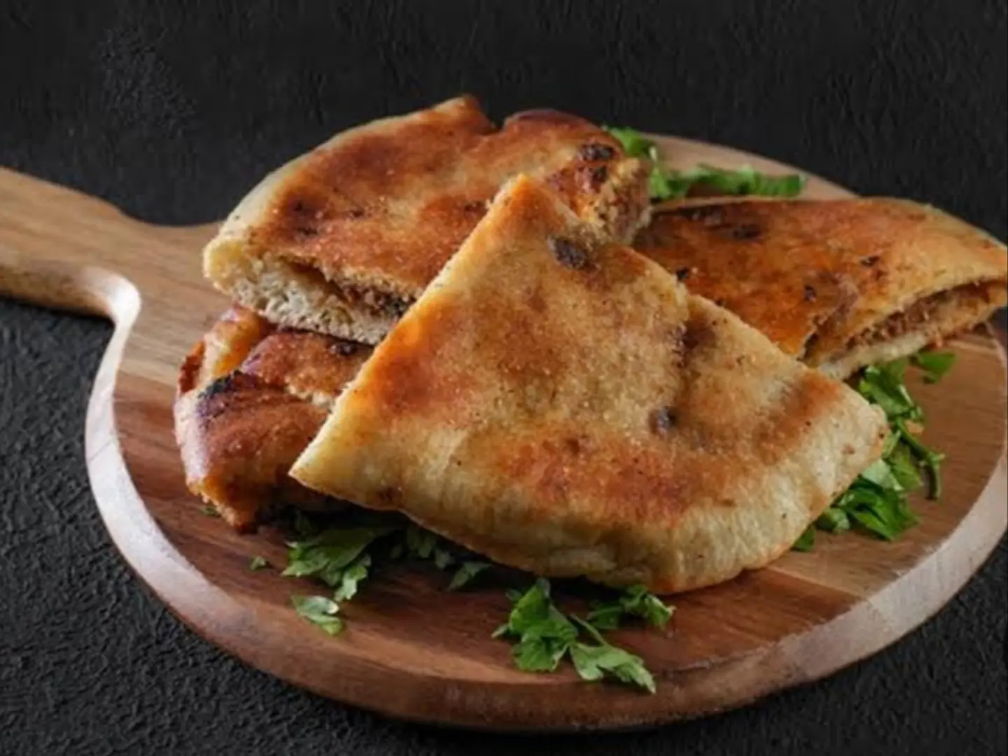 سندوتش حواوشي مصري