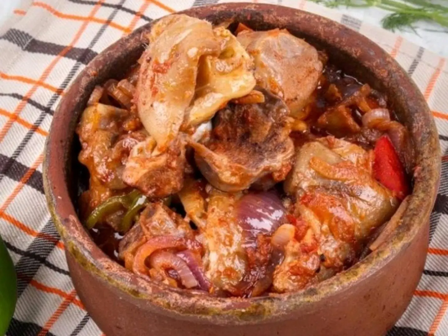 طاجن عكاوي بالخضار