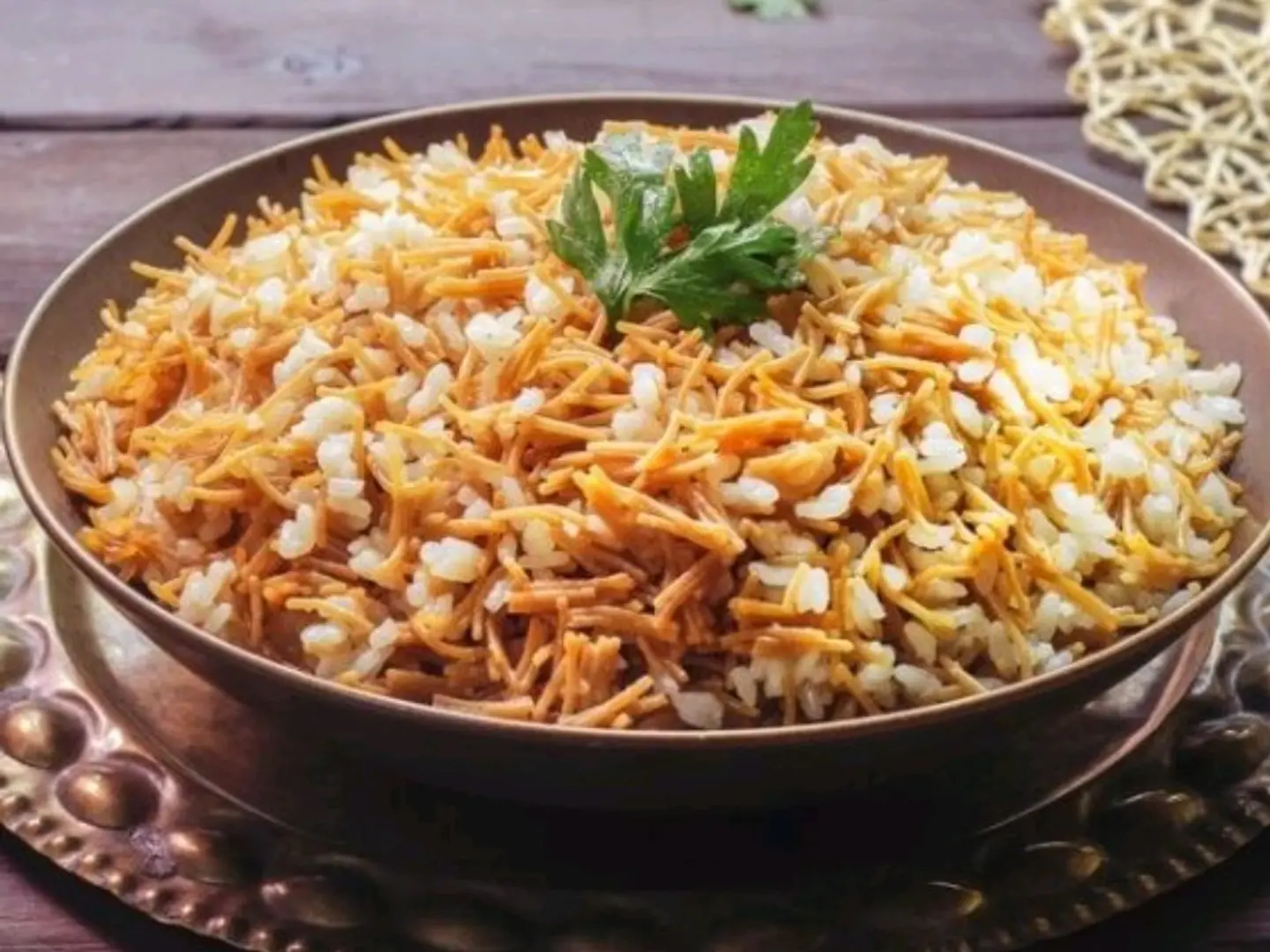 ارز بالشعريه