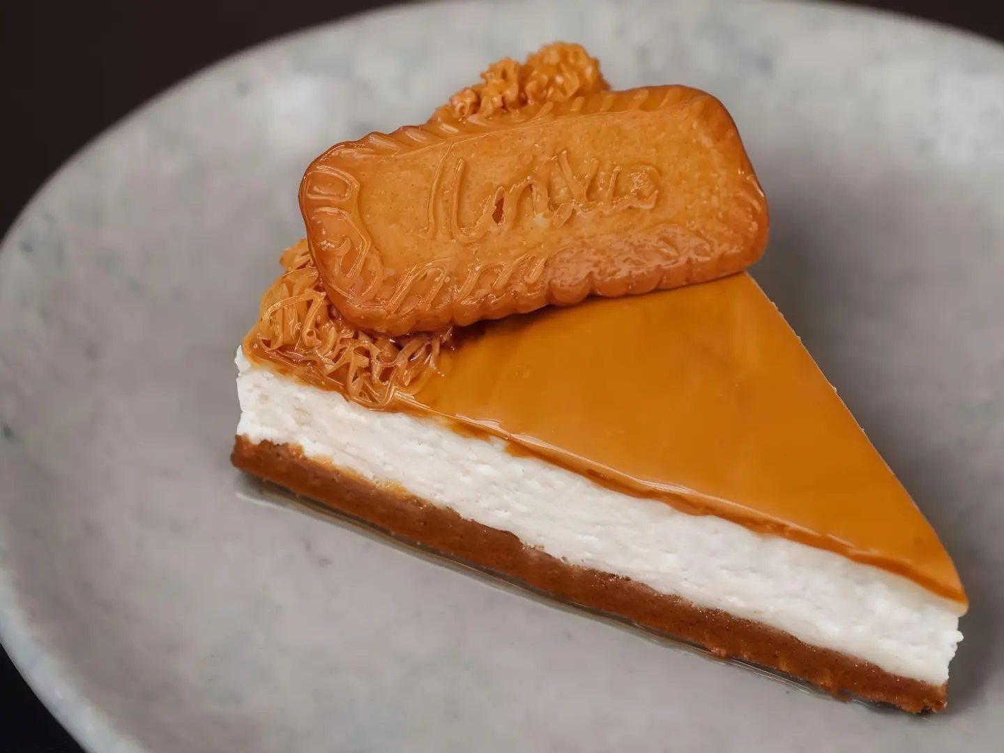 Lotus Cheesecake