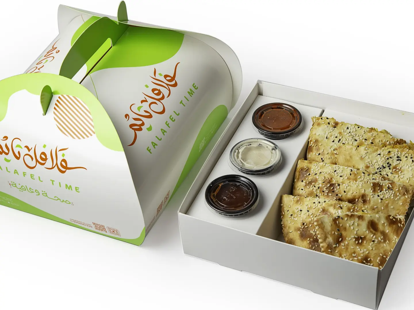 بوكس فطائر مشكل وسط ( 6 قطع )