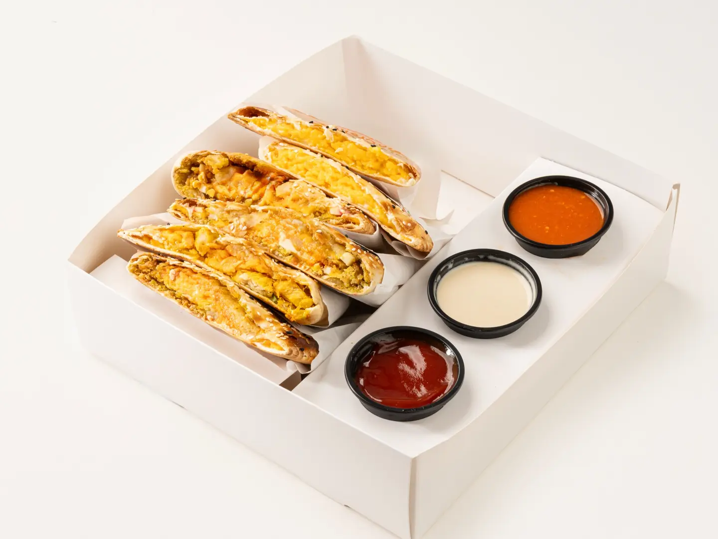 بوكس فطائر اسبيشل وسط ( 6 قطع )