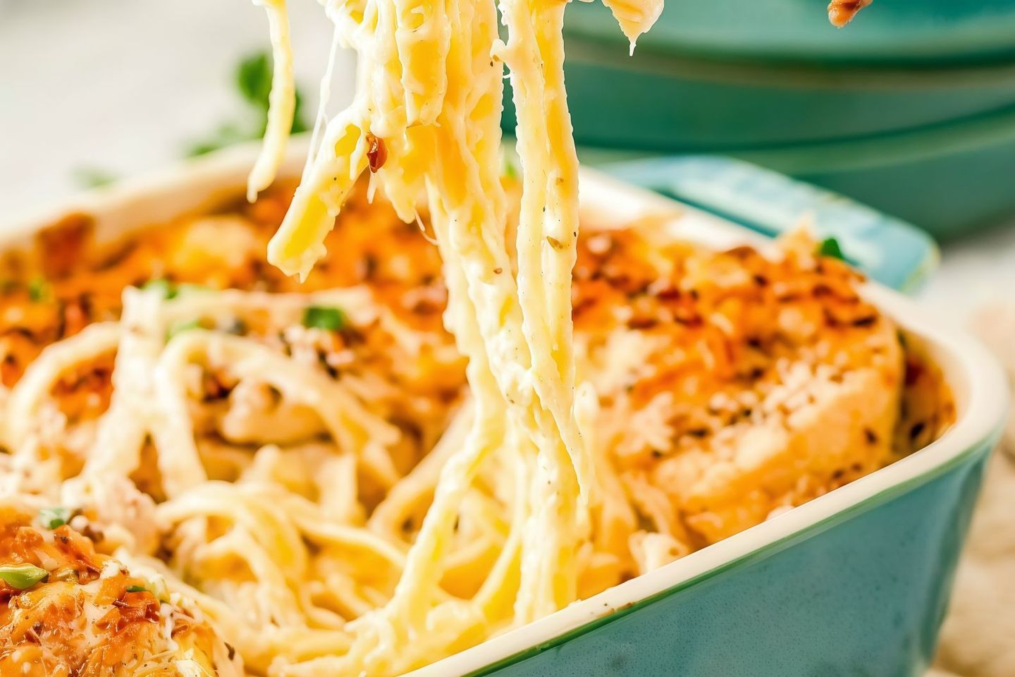Fettuccine With Cheese And Tuna