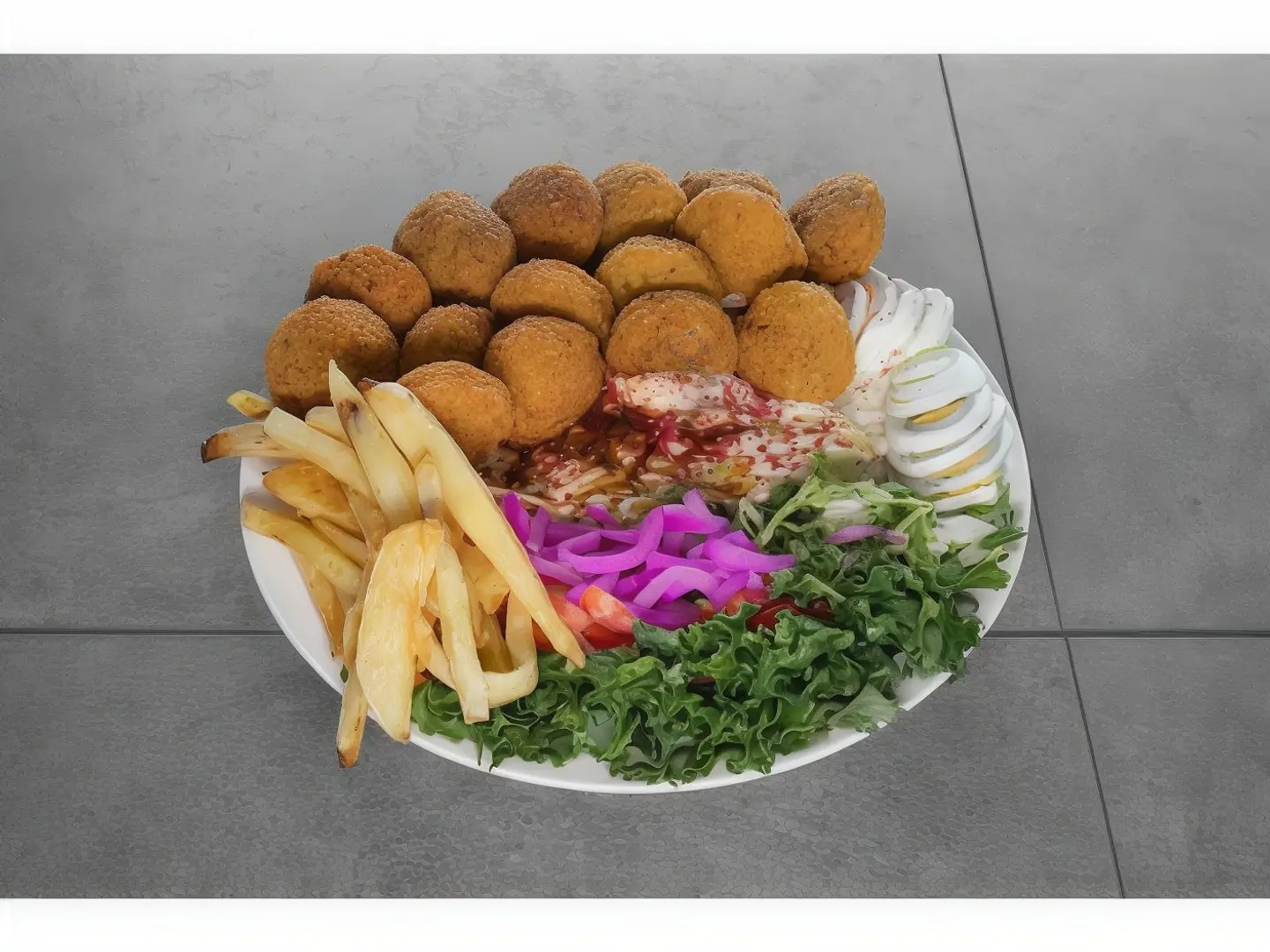 صحن فلافل كبير