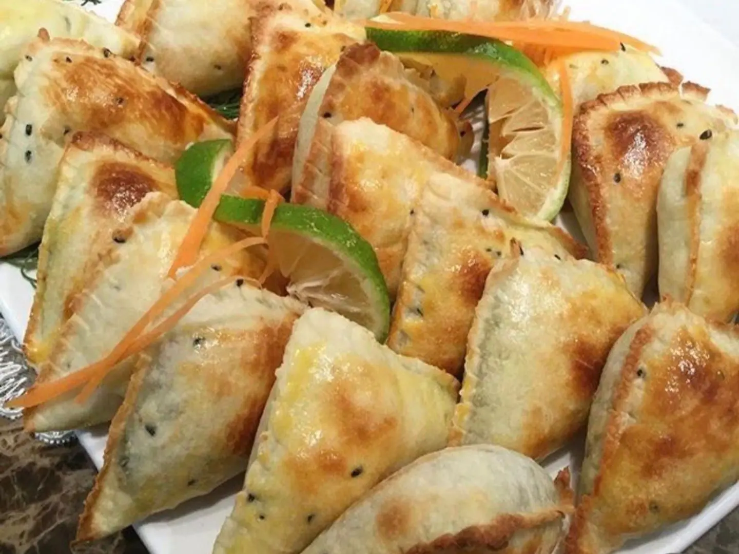 سمبوسة فرن خضار -36 قطعة