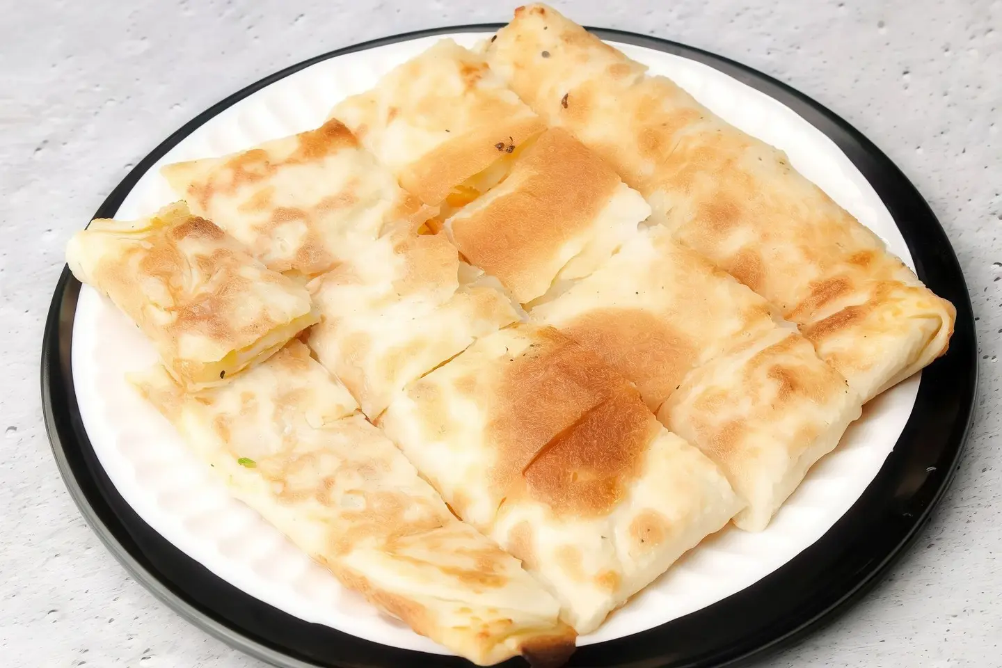 مطبق بيض سادة