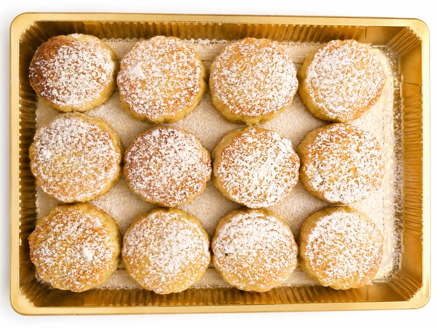 معمول قشطة وتمر صغير