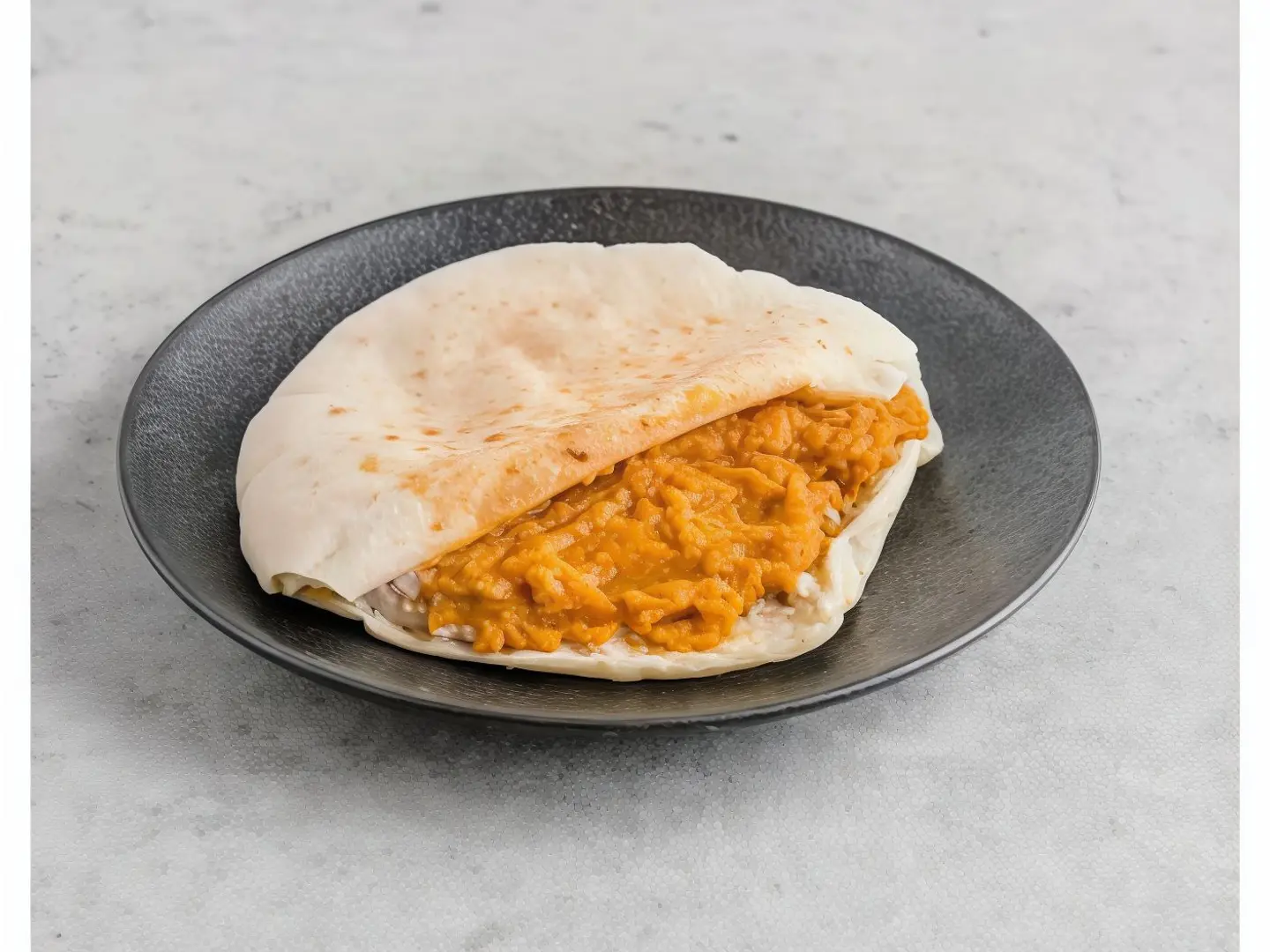 Foul Sandwich With Hot Oil