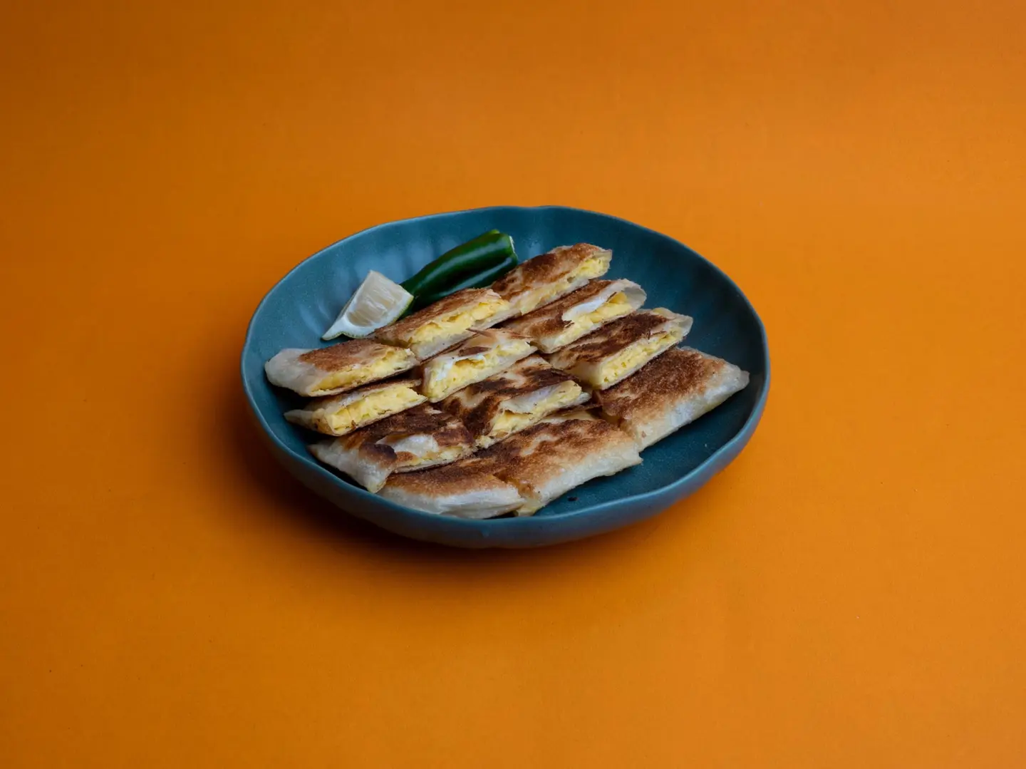 مطبق شيدر مع بيض