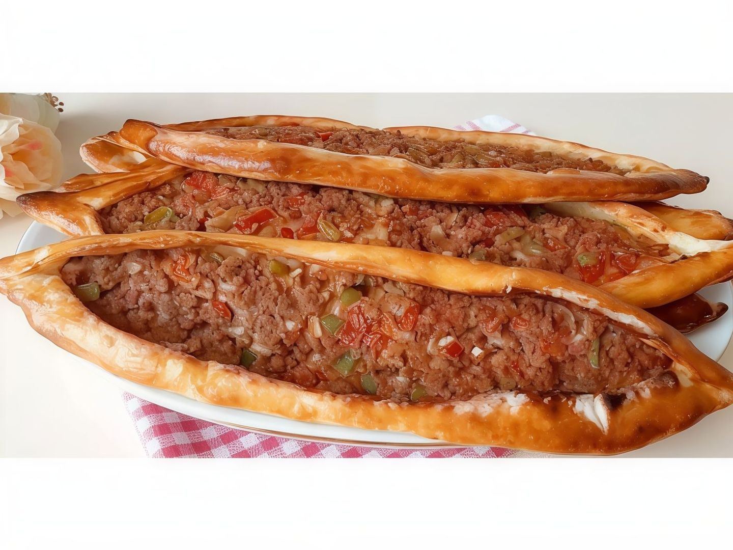 فطيرة لحم سادة