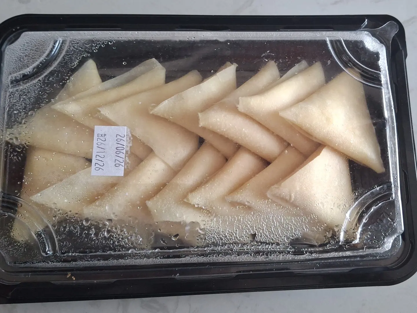 1 Box Of Mixed Vegetable Sambosa Frozen