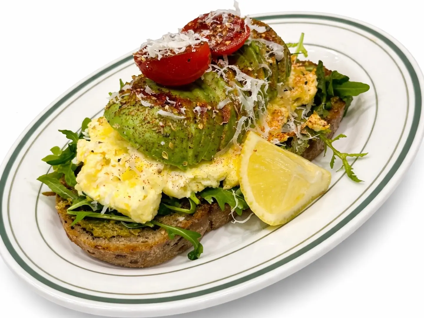 ساوردو سكرمبل البيض والافوكادو